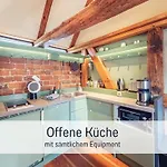 Konrad Knicker - Mini In Kyritz, Einer Charmanten Stadt Im Herzen Von Brandenburg