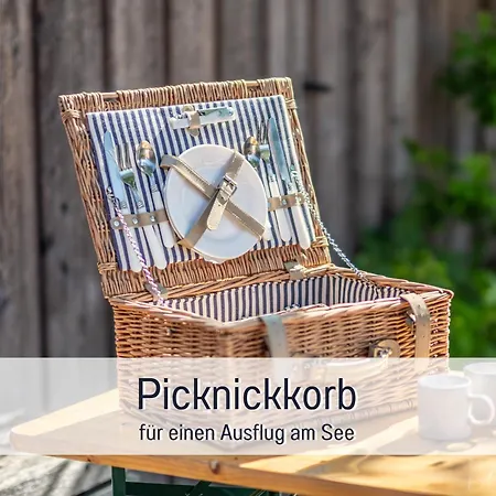 Konrad Knicker - Mini In Kyritz, Einer Charmanten Stadt Im Herzen Von Brandenburg