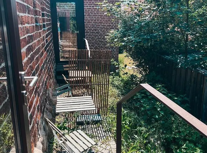 Konrad Knicker - Mini In Kyritz, Einer Charmanten Stadt Im Herzen Von Brandenburg *